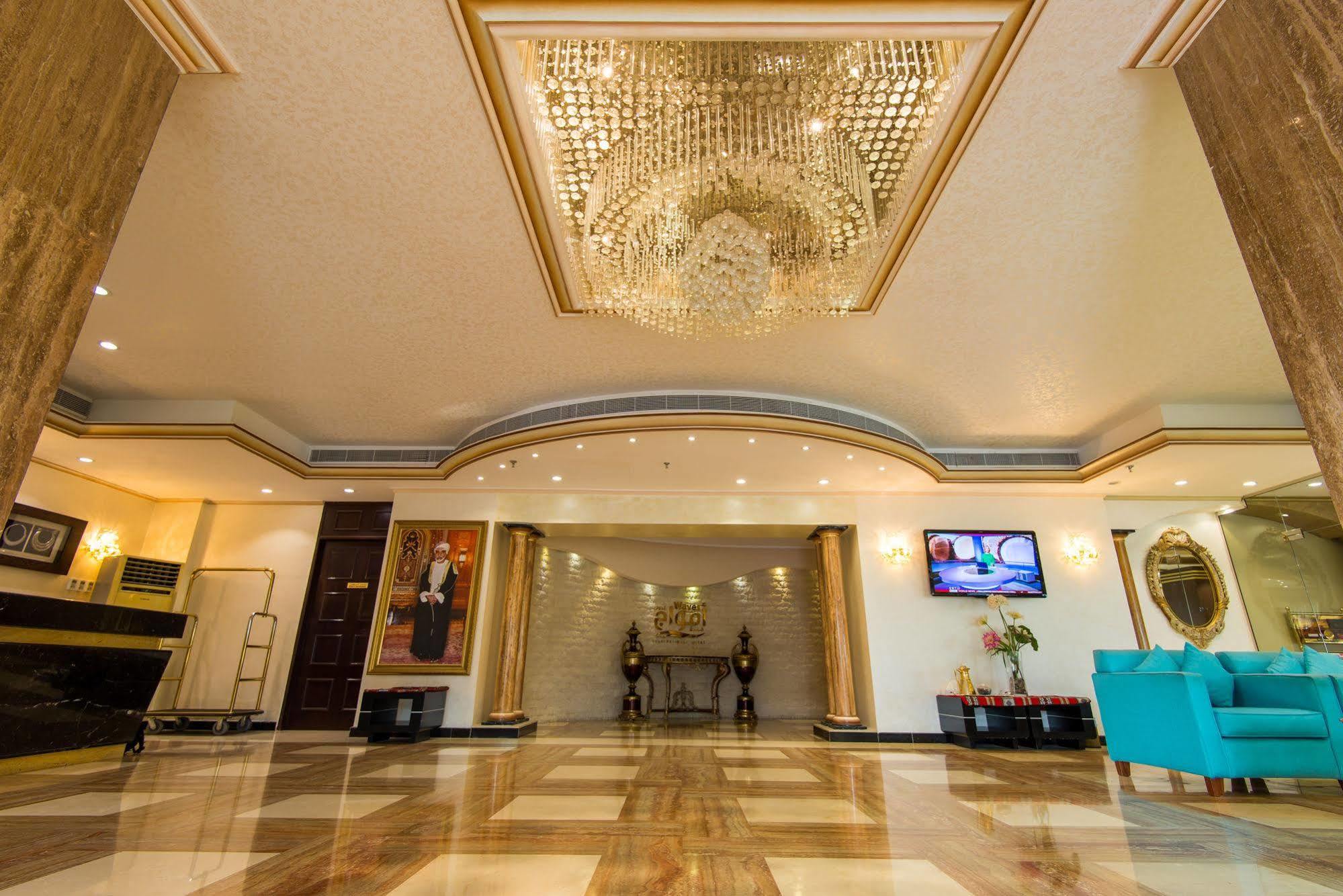 Caesar Hotel Muskat Bagian luar foto